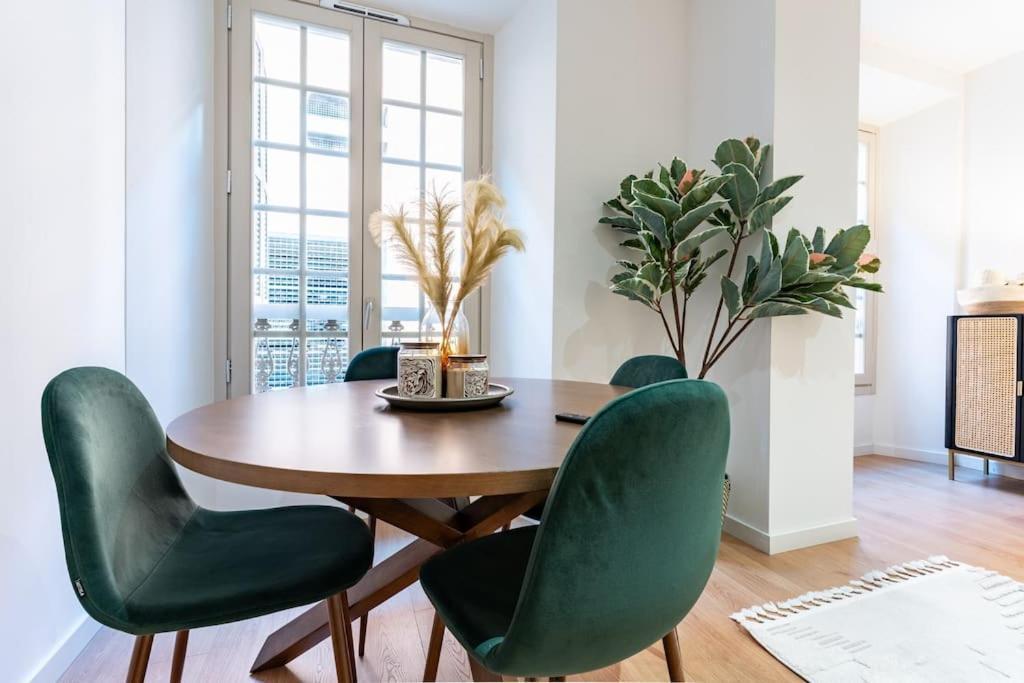 Premium Flat In Malaga Center With Free Parking Apartment Exterior photo